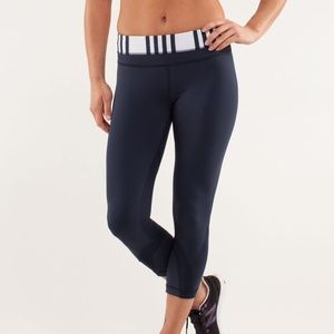 Lululemon Run Inspire Crop II